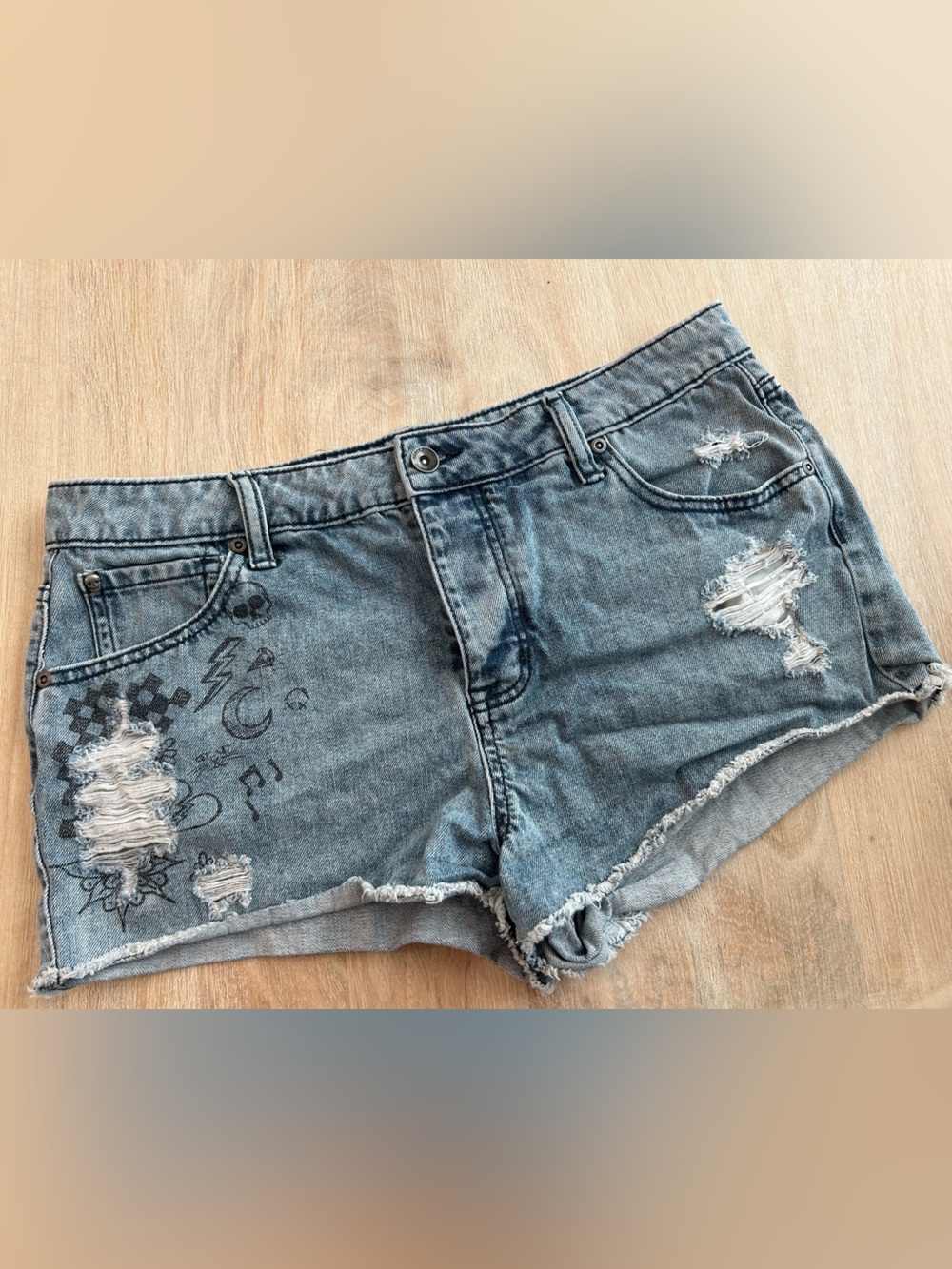 Blackheart micro denim shorts